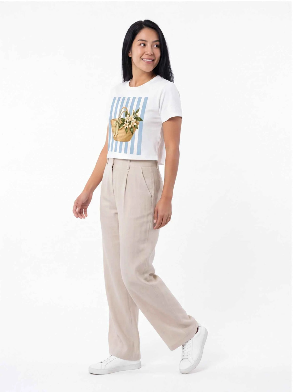 White cropped graphic T-shirt with blue-striped basket bouquet print