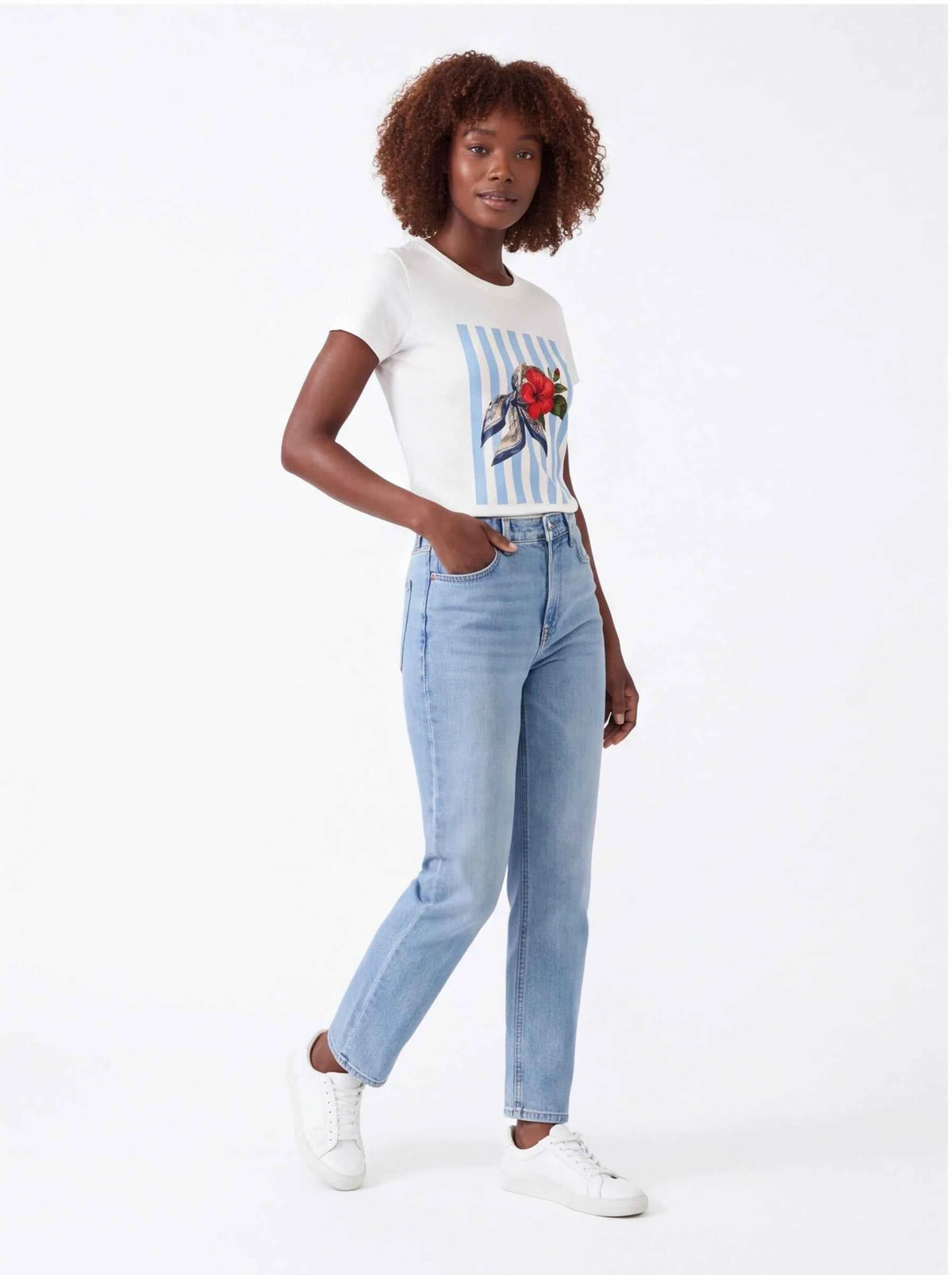 White crew-neck graphic T-shirt with blue stripes and red hibiscus ribbon