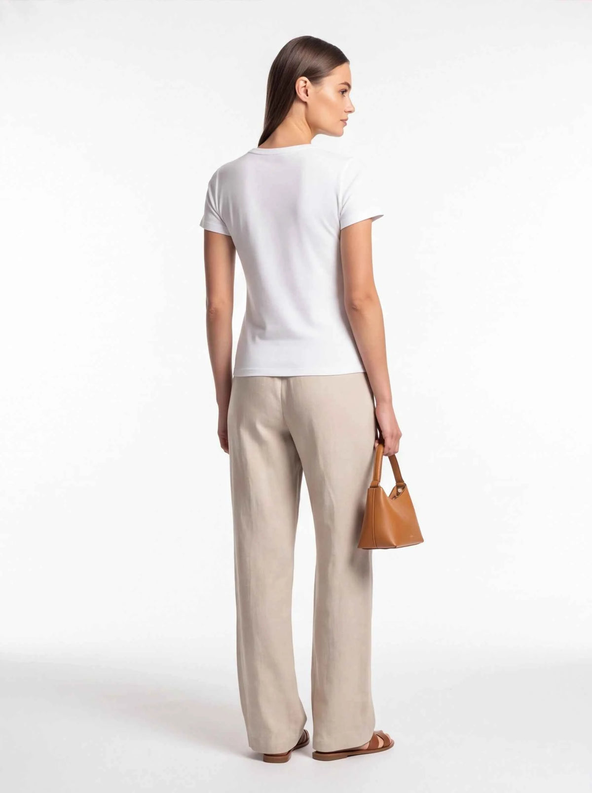 White crewneck t-shirt with plain back and short sleeves